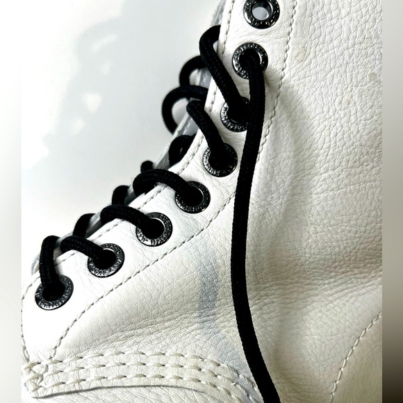 Dr. Martens White 1460 Pascal Max Platform Boots, women’s size 6 - Picture 9 of 10
